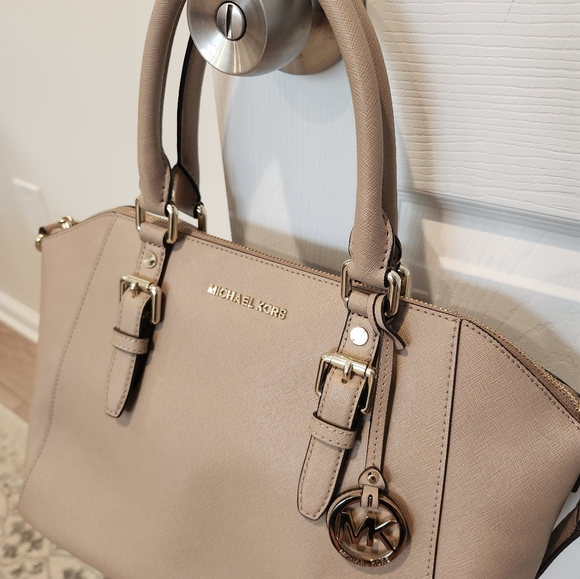 Ciara Bag Saffiano Leather - Picture 10 of 10